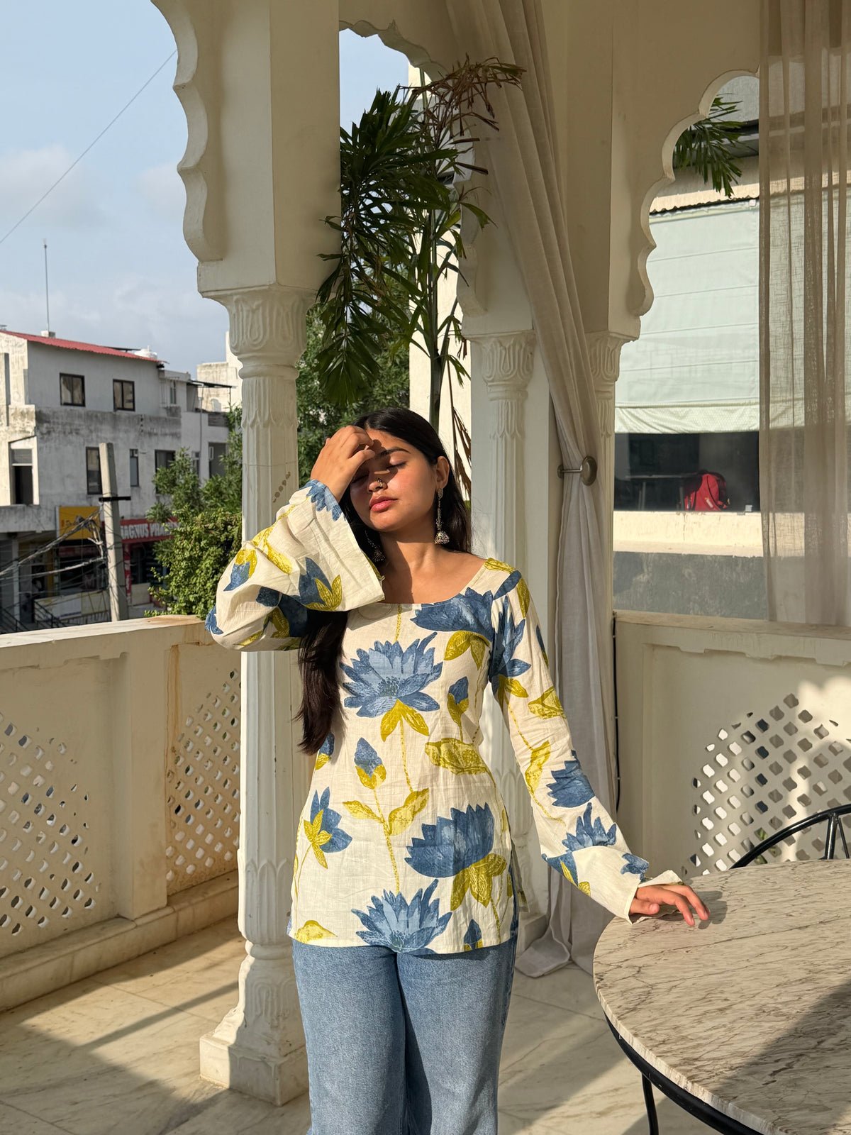 KASHISH Floral Bell Sleeves Kurti