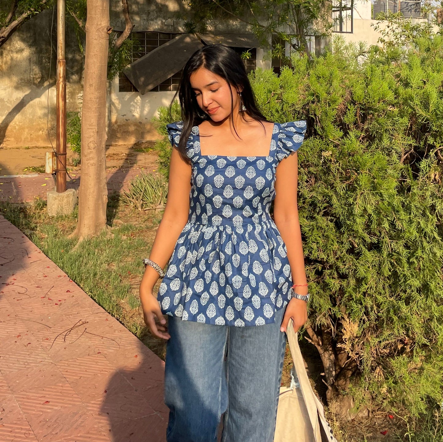 KHWAB - Ruffled Sleeves