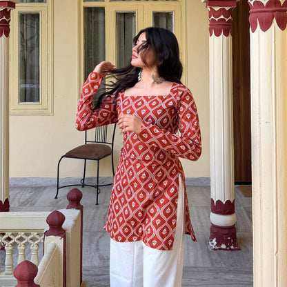 SUVARNA-CORSET BACK KURTI