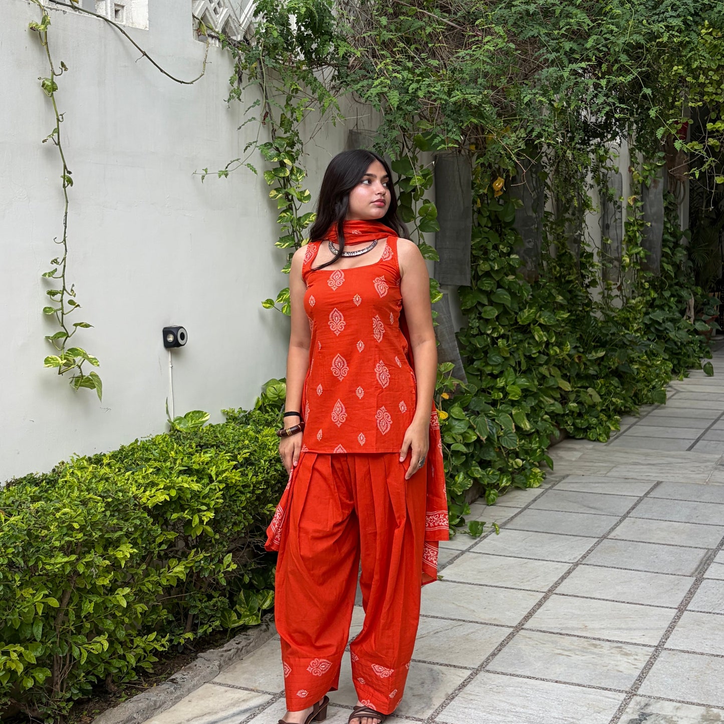 ESHNOOR Farshi Set