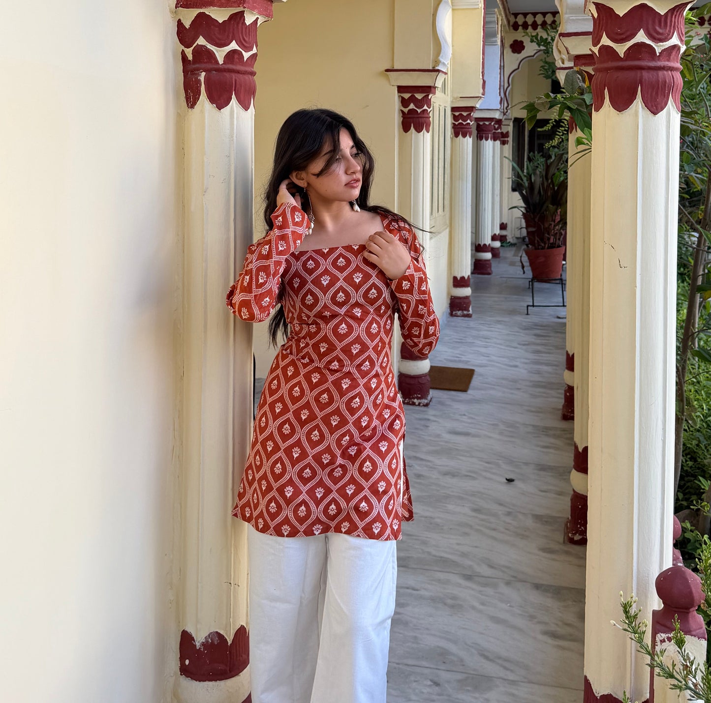 SUVARNA-CORSET BACK KURTI