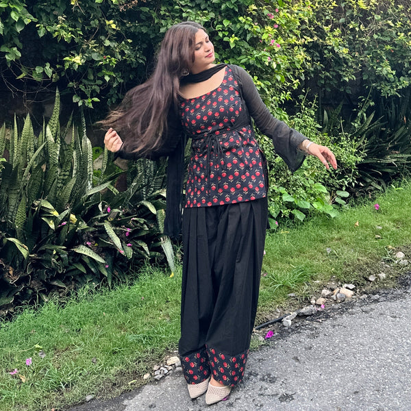 HANIA 4 Piece Farshi Set