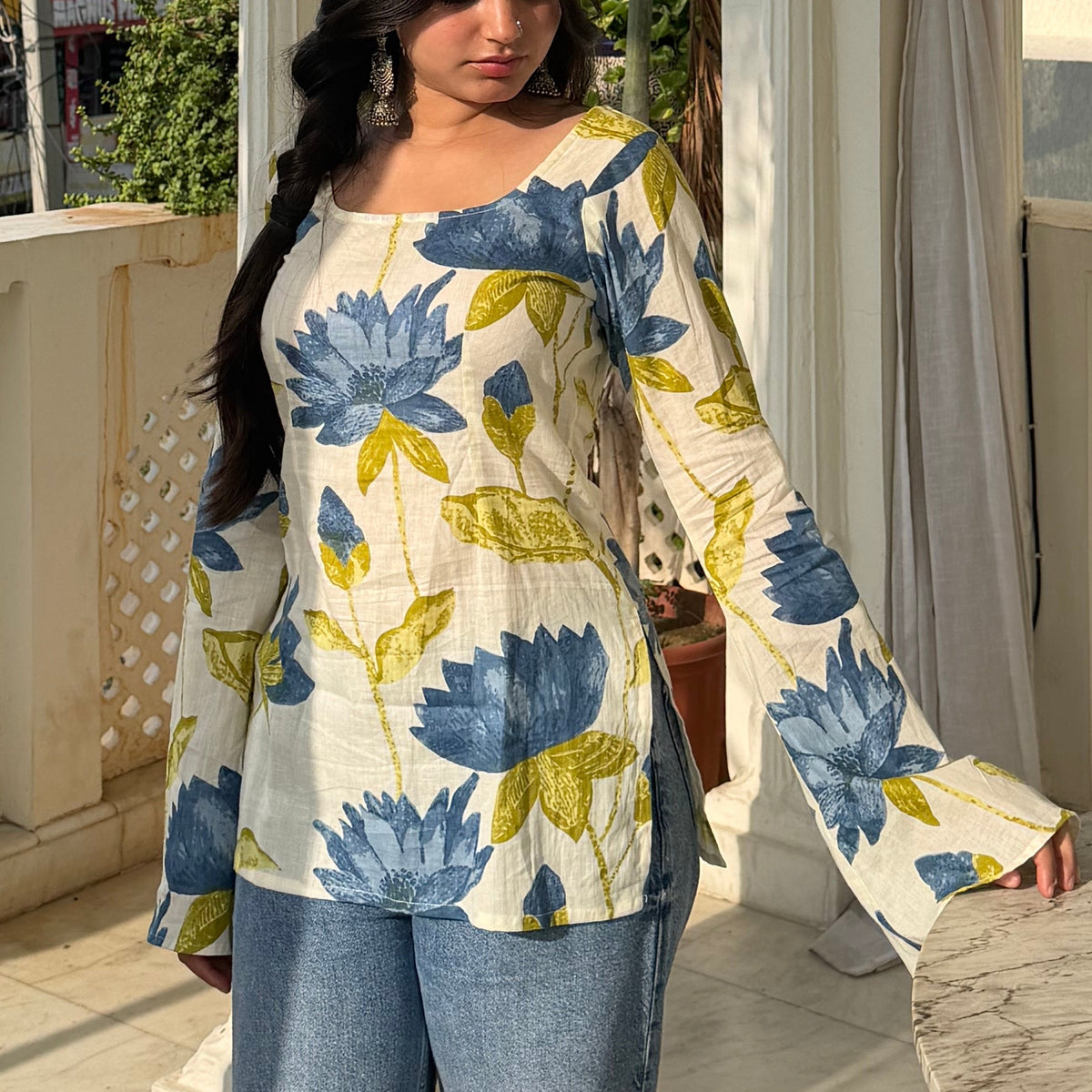 KASHISH Floral Bell Sleeves Kurti