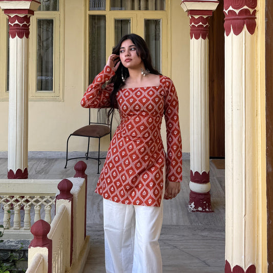 SUVARNA-CORSET BACK KURTI