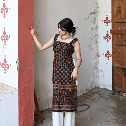 NOORANI Printed Kurti