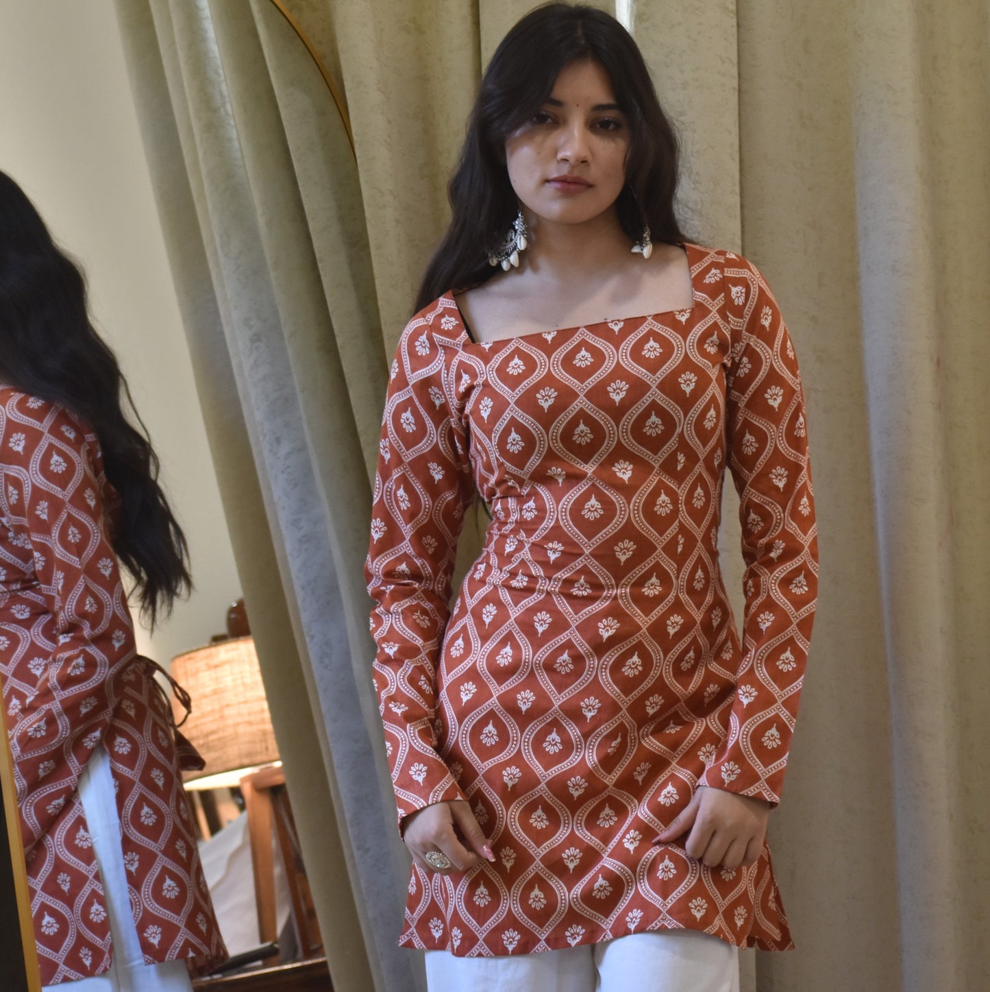 SUVARNA-CORSET BACK KURTI