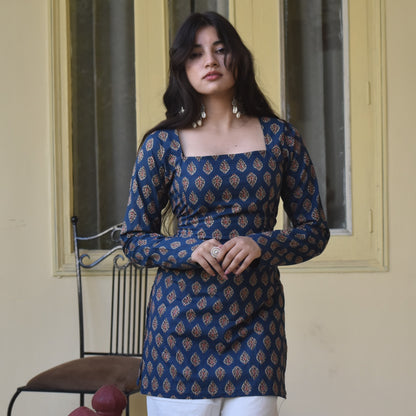 ZARINA Corset Back Kurti