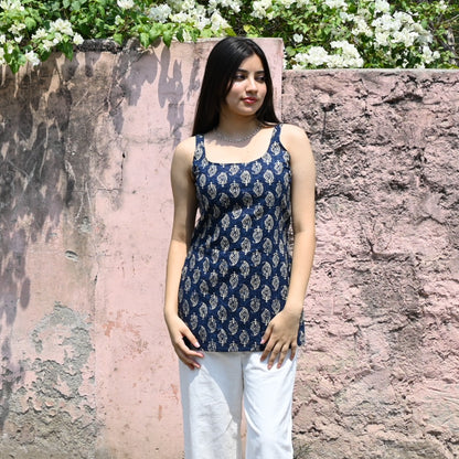 LAYA-CUT SLEEVES KURTI