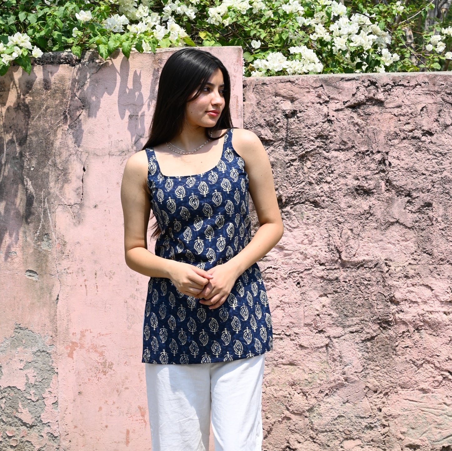 LAYA-CUT SLEEVES KURTI