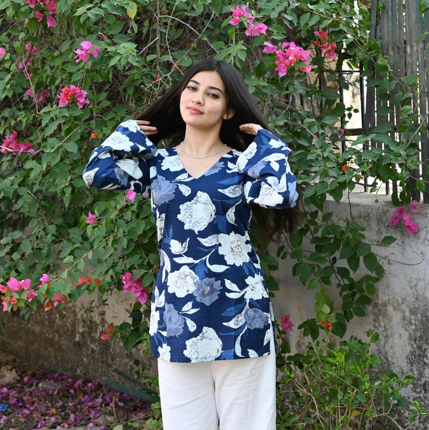 LILY - Bell Sleeve
