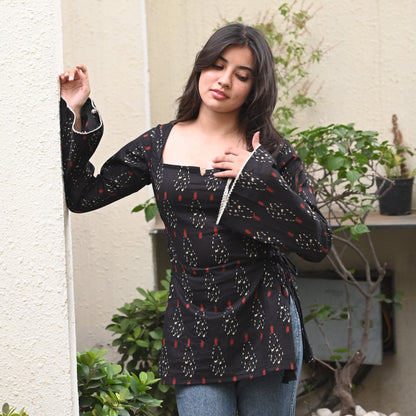 AARZOO Side Corset Kurti