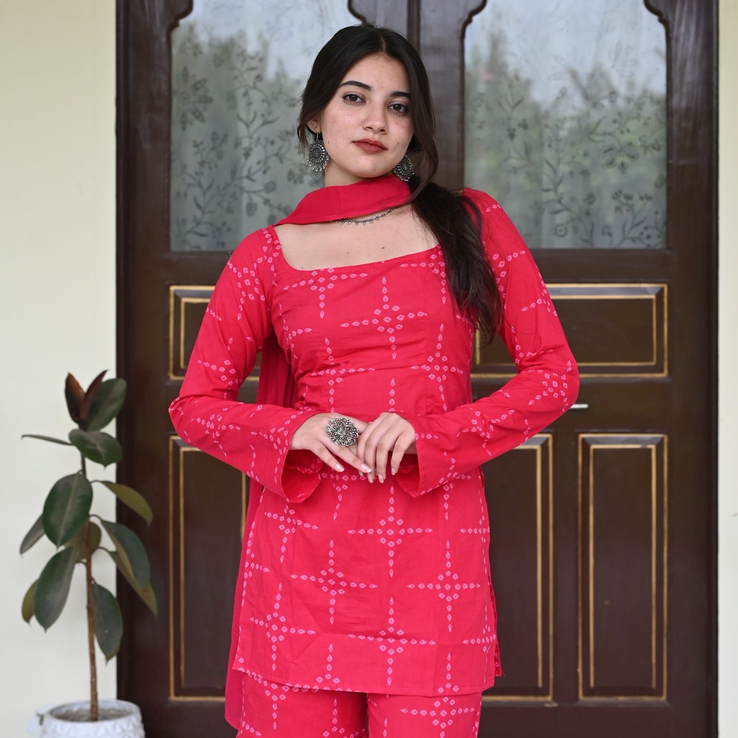 KAREENA - 90's Style Three Piece Set