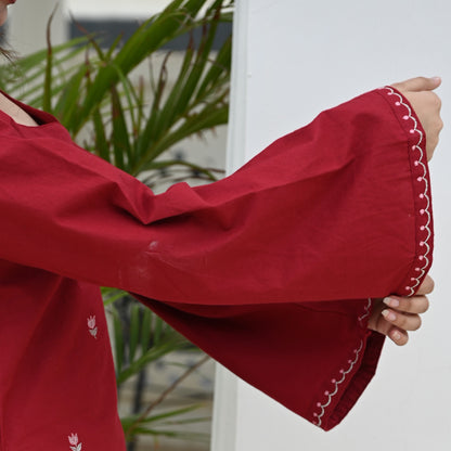 GULNAAR Embroidered Kurti