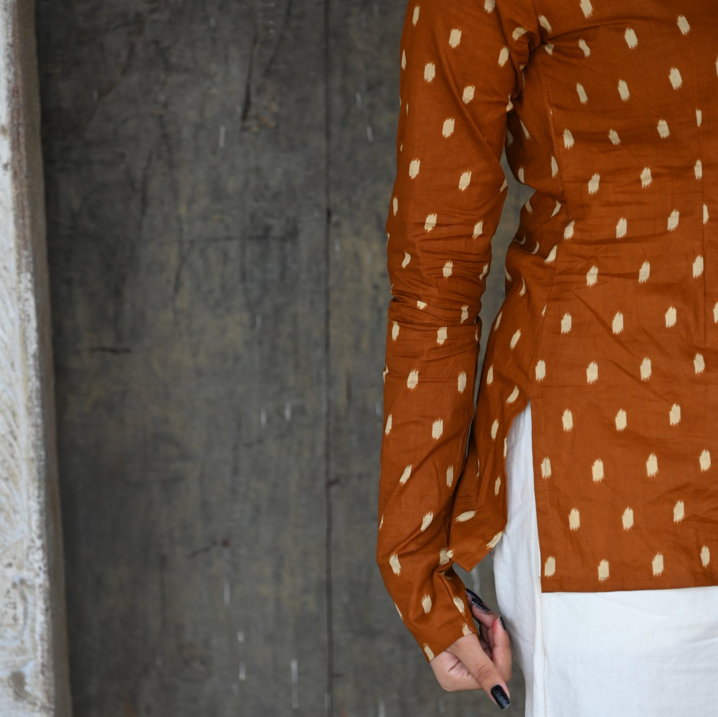 SUNEHRI - V NECK KURTI