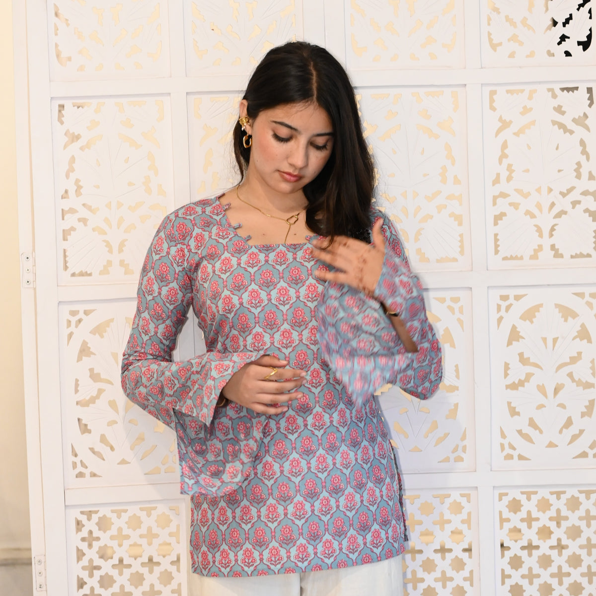 SAAZ Bell Sleeves Kurti