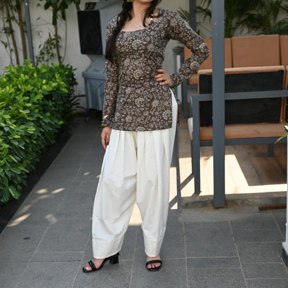 FARSHI SALWAR by FC