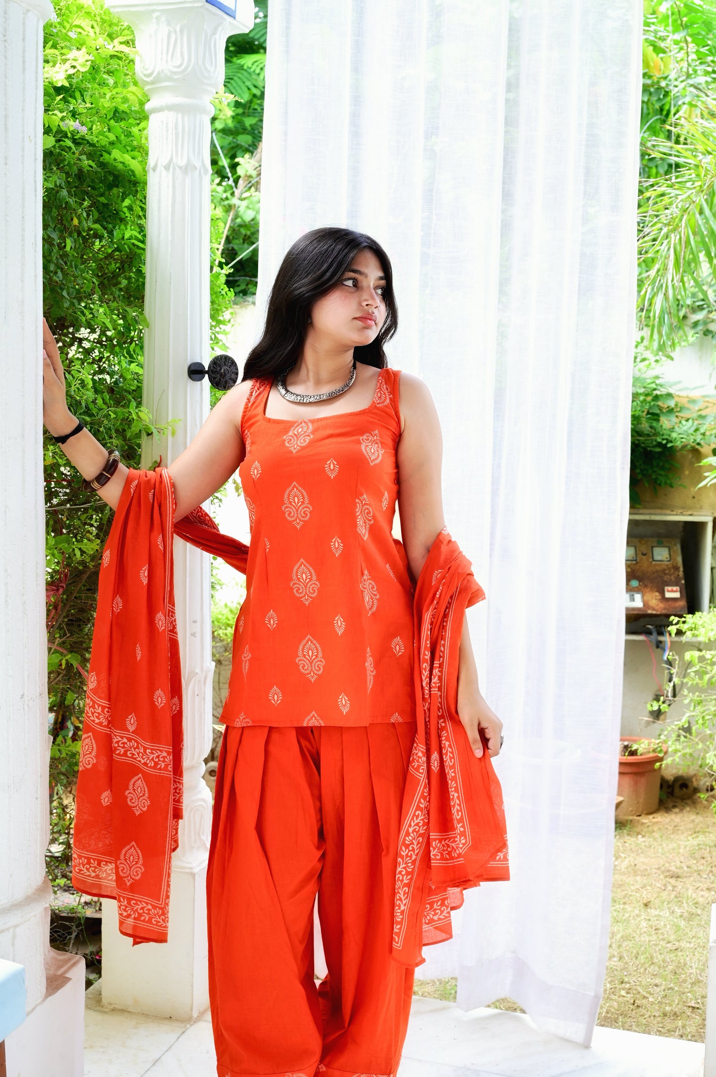 ESHNOOR Farshi Set