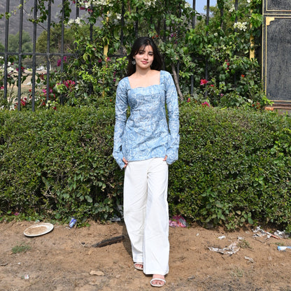 SUNAINA - Sweetheart Neckline Top