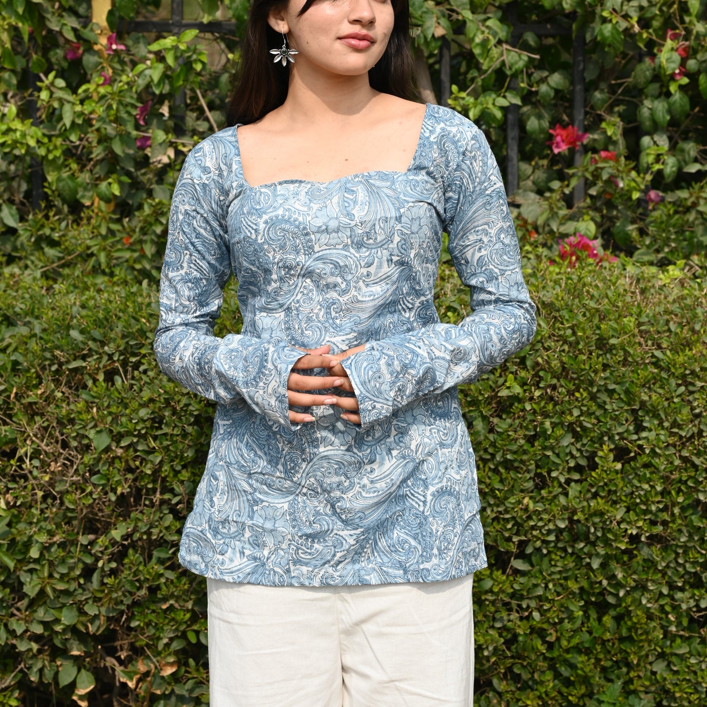 SUNAINA - Sweetheart Neckline Top