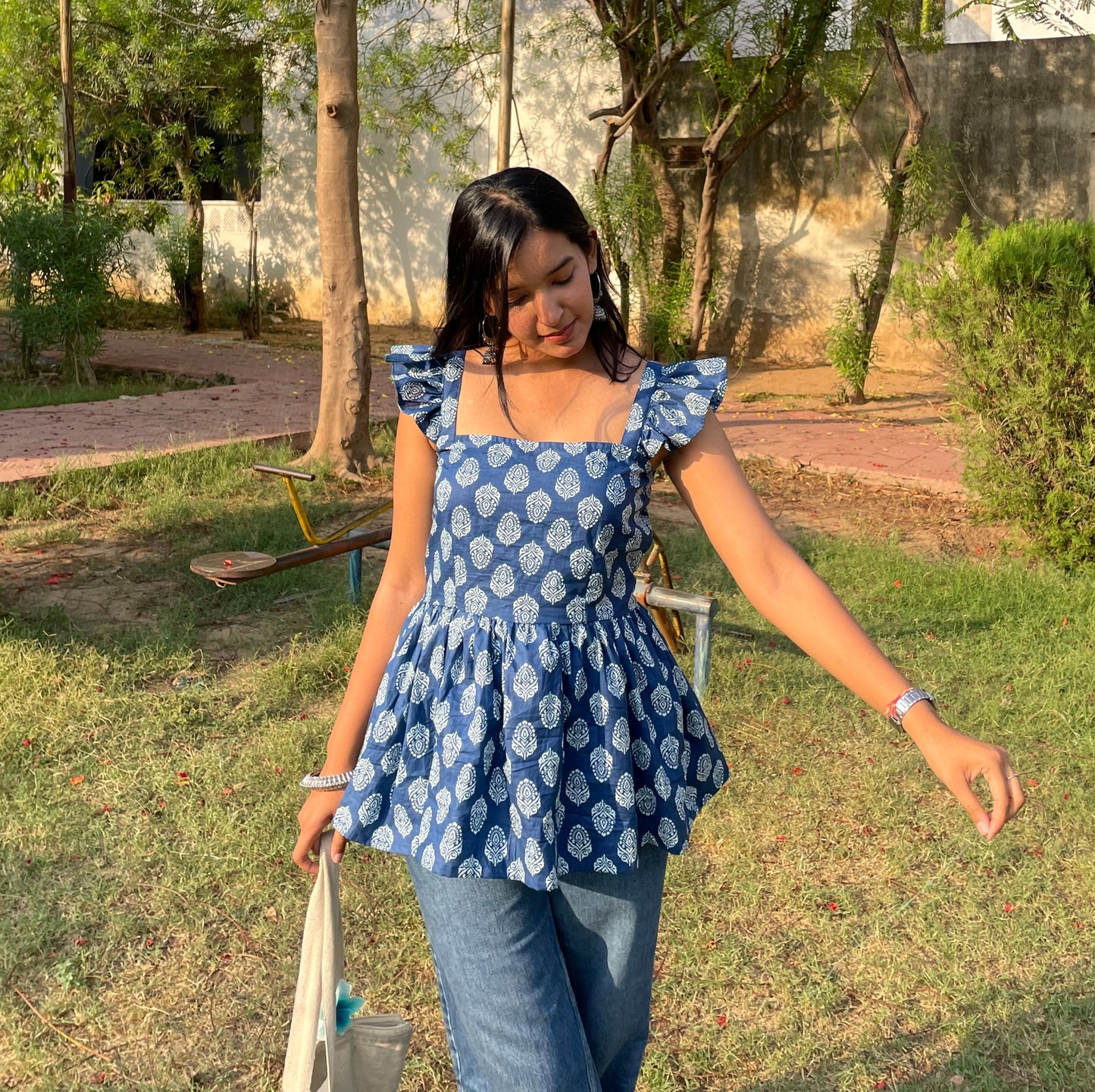 KHWAB - Ruffled Sleeves