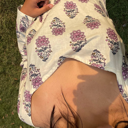 SIA - Sweetheart Neck