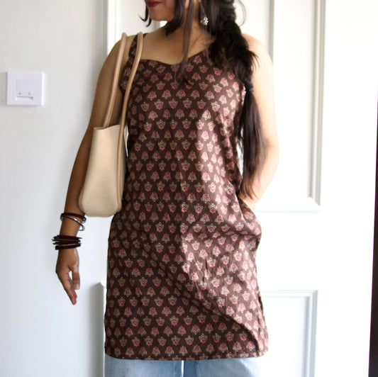 VAANI - Strap Kurti