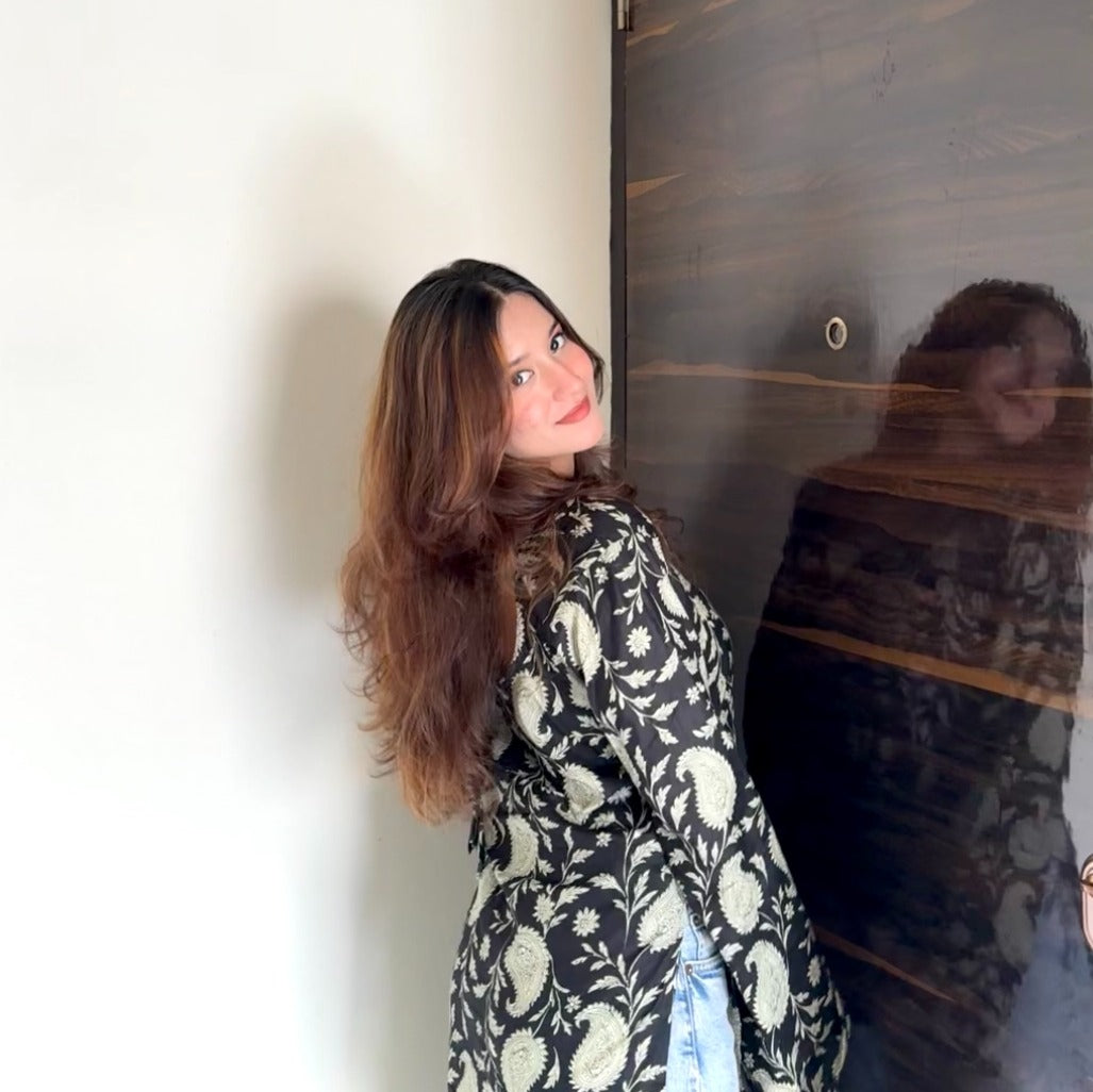 VAMI - Sweetheart Neck