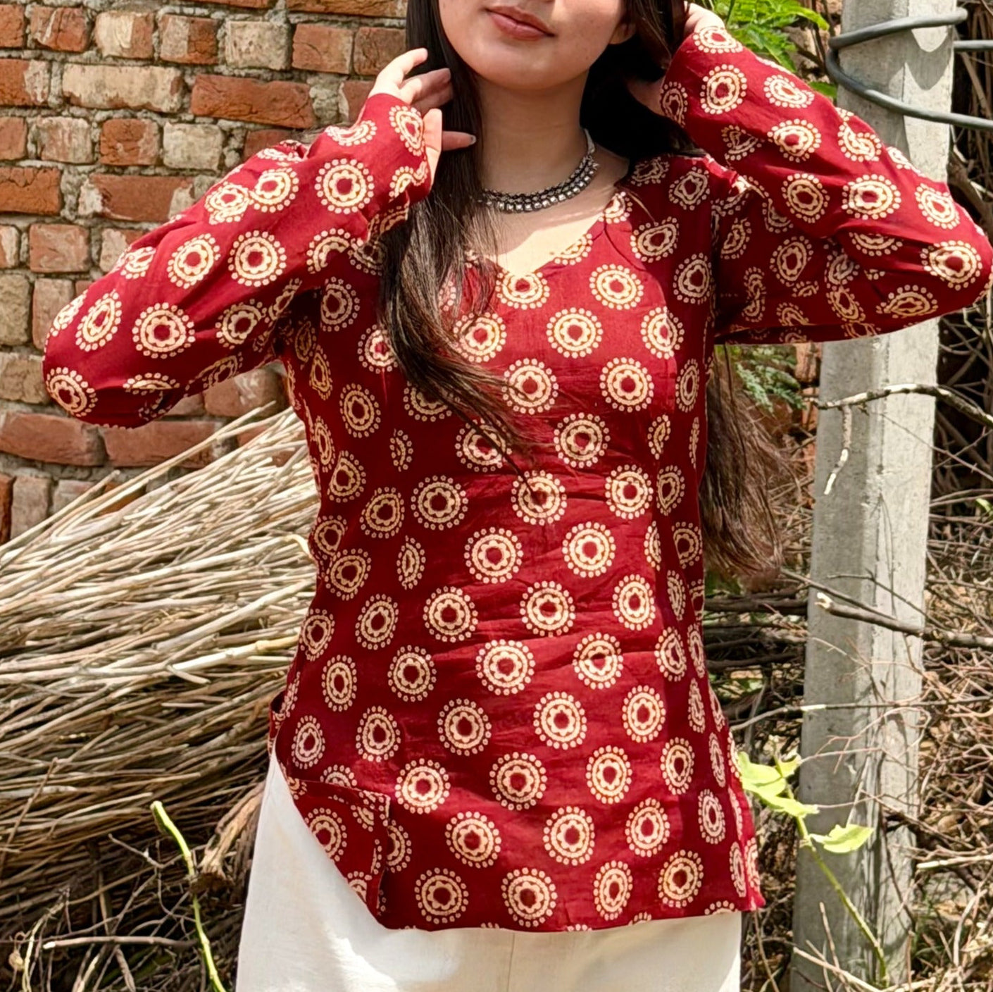 RAGINI  V Neck Kurti